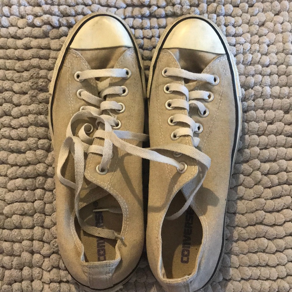 Tan converse-men’s 8 1/2